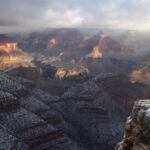 Vue sur le lever du soleil de Noël du Grand Canyon