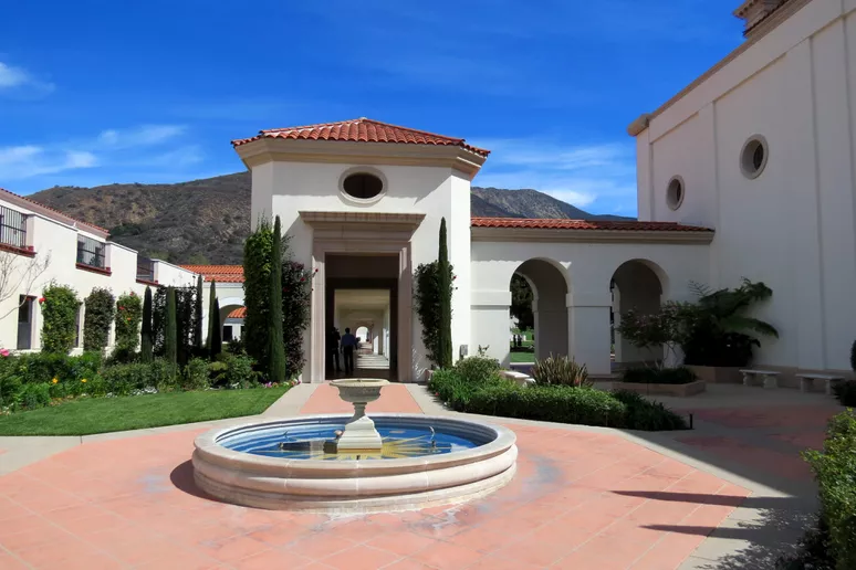 Collège Thomas d'Aquin à Santa Paula, Californie