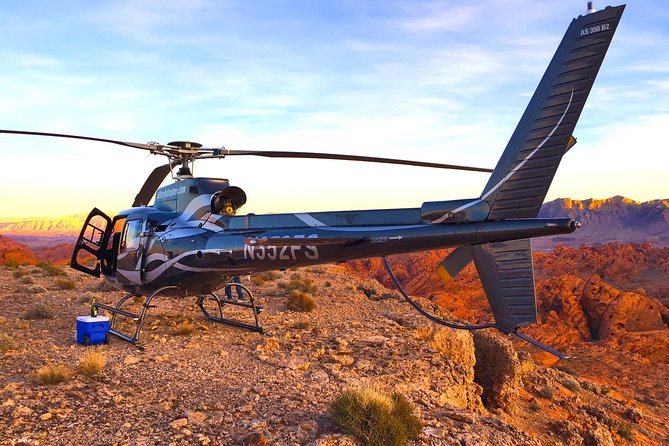 Recorrido por el Gran Cañón y el Valle del Fuego con aterrizaje de champán en helicóptero